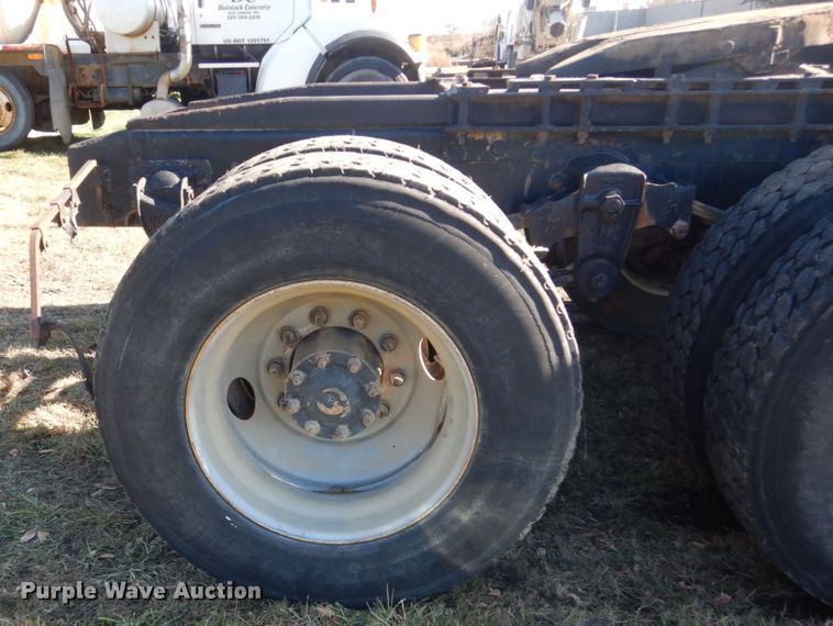 image for item HS9418 1988 GMC Brigadier  semi truck