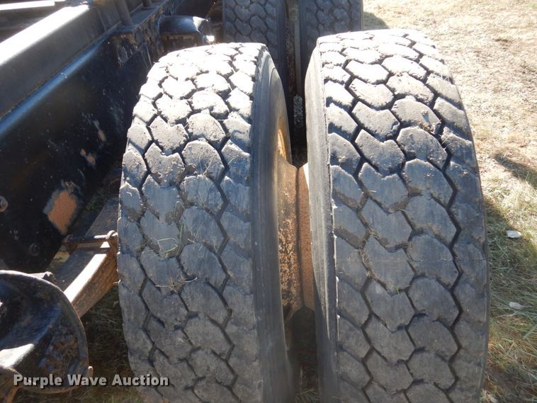 image for item HS9418 1988 GMC Brigadier  semi truck