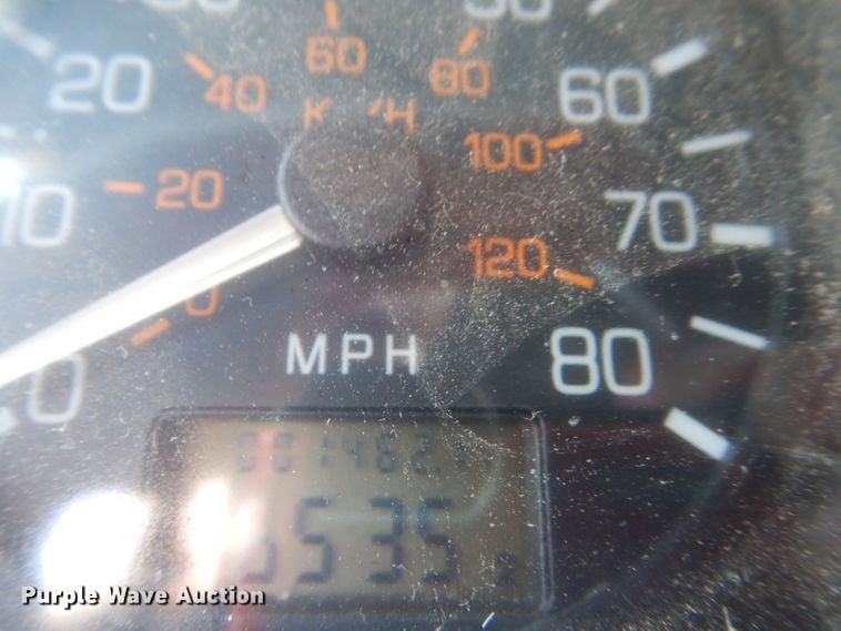 image for item HS9435 1996 Volvo WIA  semi truck