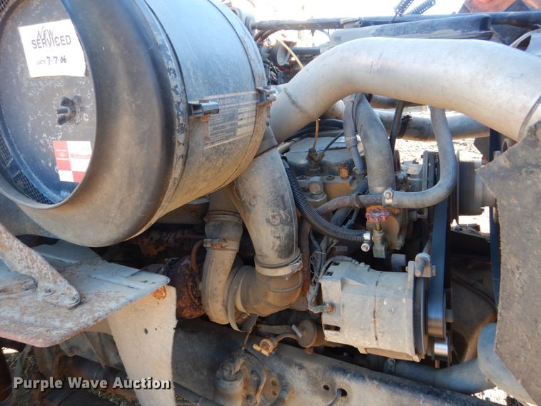 image for item HS9442 1992 Ford Aeromax L9000  semi truck