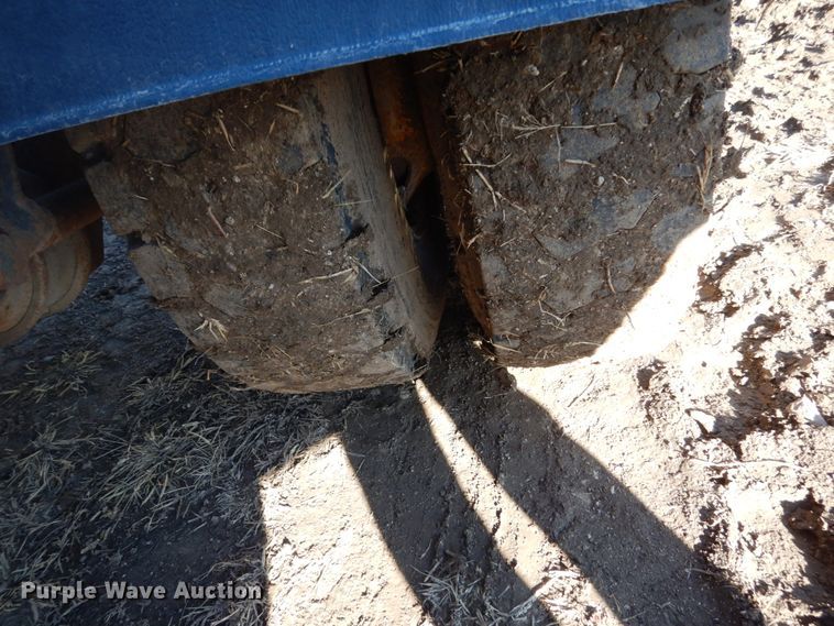 image for item HS9442 1992 Ford Aeromax L9000  semi truck