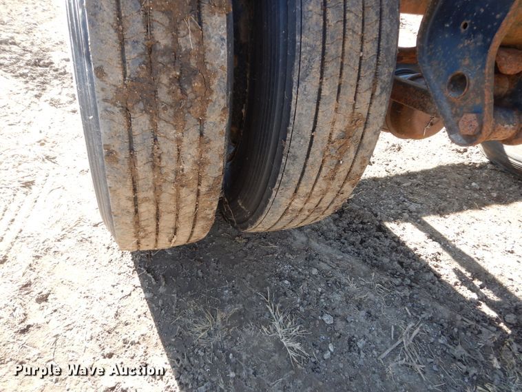 image for item HS9444 1999 Trailmobile pole trailer