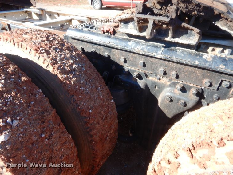 image for item HW9106 1990 Kenworth T660  semi truck