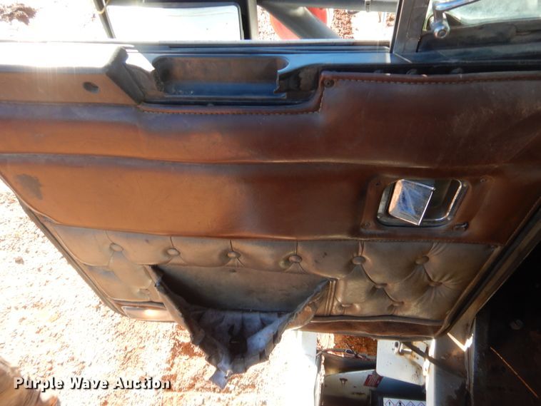 image for item HW9106 1990 Kenworth T660  semi truck