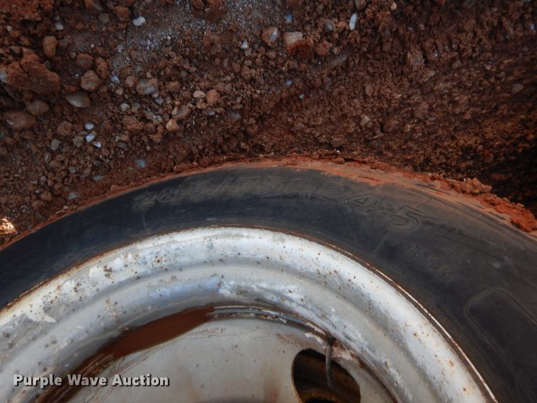 image for item HW9106 1990 Kenworth T660  semi truck