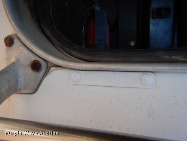 image for item HW9106 1990 Kenworth T660  semi truck