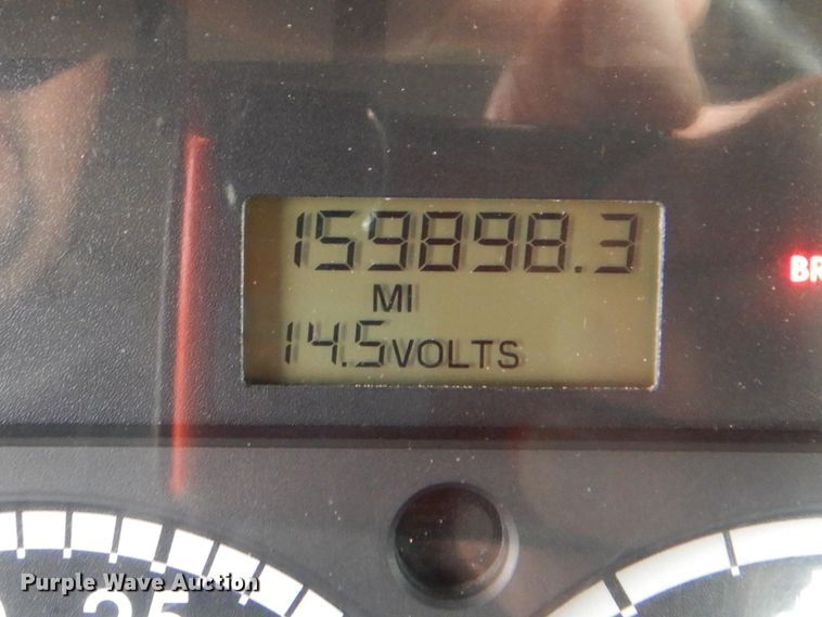 image for item HX9007 2010 Freightliner Business Class M2  flatbed truck