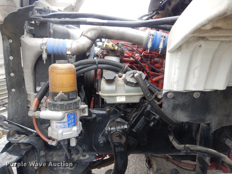 image for item HX9007 2010 Freightliner Business Class M2  flatbed truck