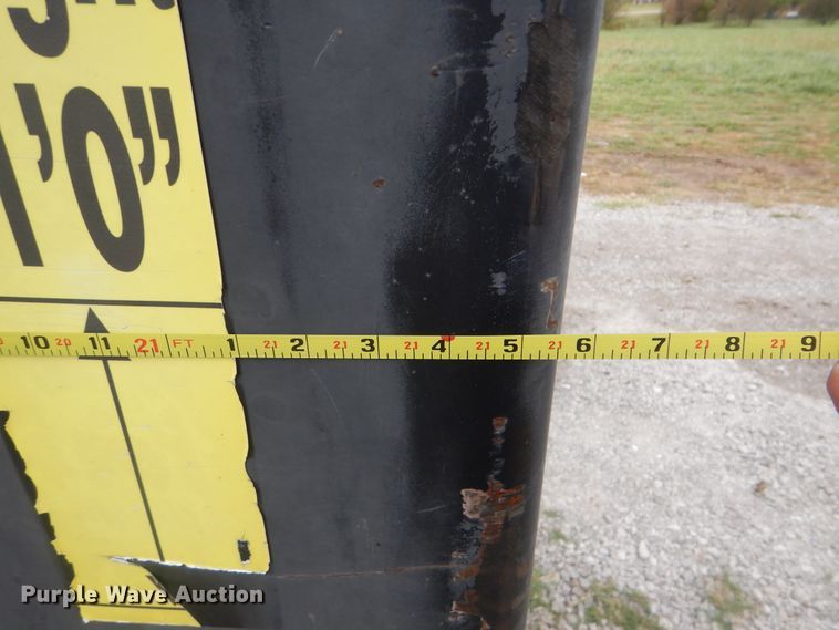 image for item HX9007 2010 Freightliner Business Class M2  flatbed truck