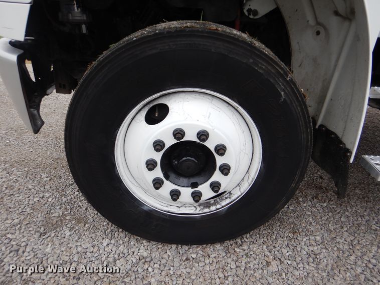 image for item HX9007 2010 Freightliner Business Class M2  flatbed truck