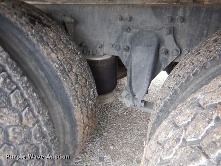 image for item HX9007 2010 Freightliner Business Class M2  flatbed truck