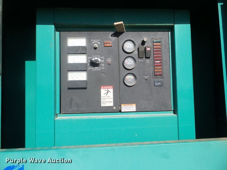 image for item DF0956 1999 Onan 250DQAB-501  generator