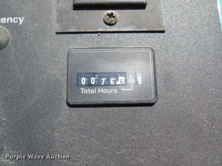 image for item DF0956 1999 Onan 250DQAB-501  generator