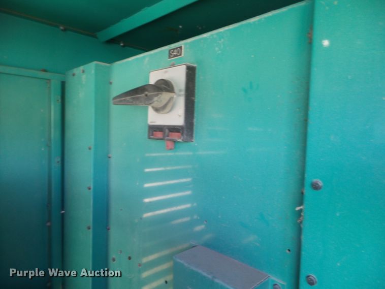 image for item DF0956 1999 Onan 250DQAB-501  generator