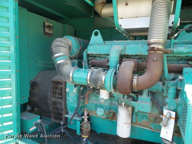 image for item DF0956 1999 Onan 250DQAB-501  generator