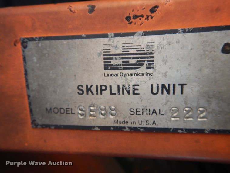 image for item DF6727 1992 Ford Cargo 7000  paint striper truck