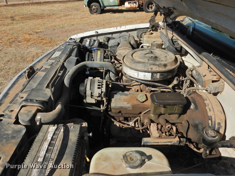 image for item DG1478 1994 Chevrolet 2500  utility bed pickup truck