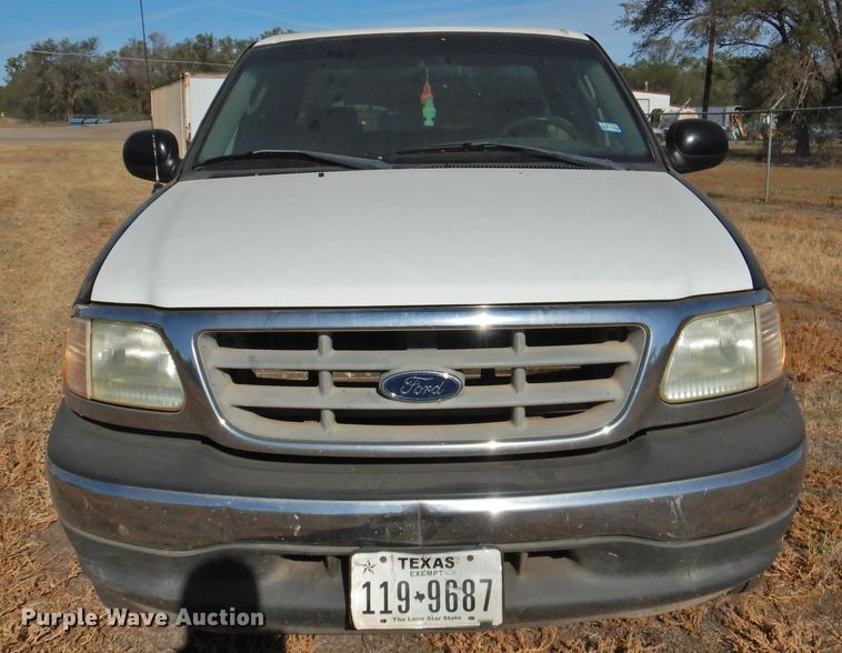 image for item DG1480 2002 Ford F150  SuperCab pickup truck