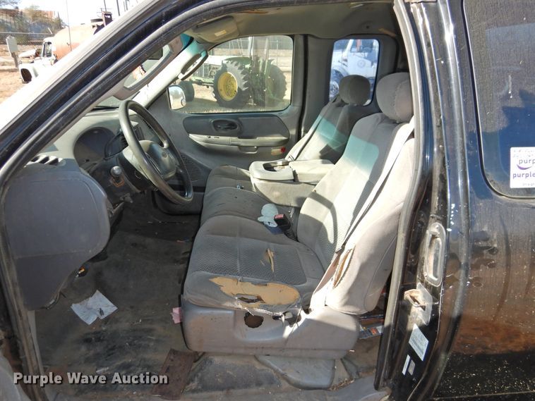 image for item DG1480 2002 Ford F150  SuperCab pickup truck