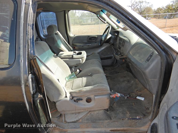 image for item DG1480 2002 Ford F150  SuperCab pickup truck