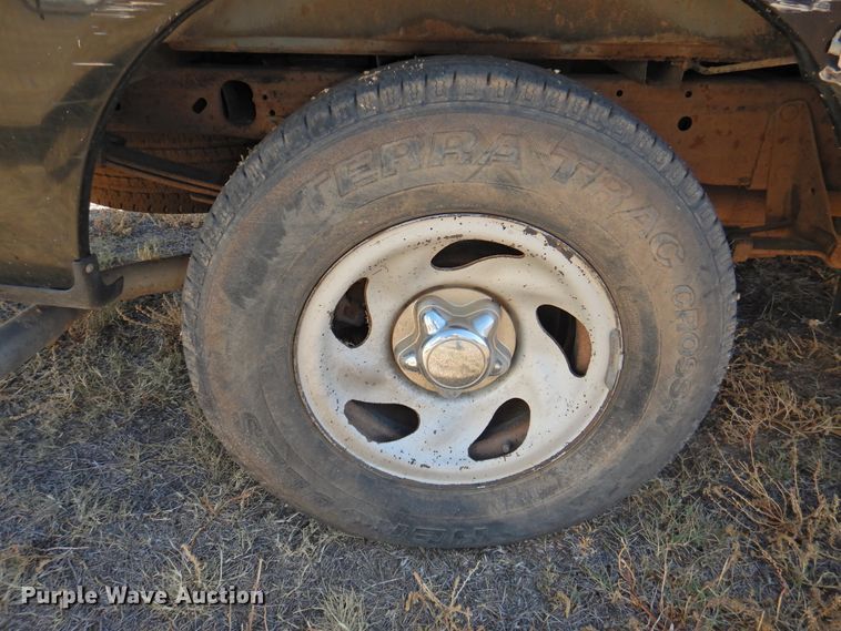 image for item DG1480 2002 Ford F150  SuperCab pickup truck