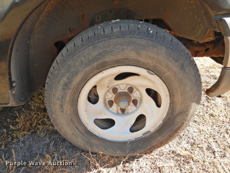 image for item DG1480 2002 Ford F150  SuperCab pickup truck