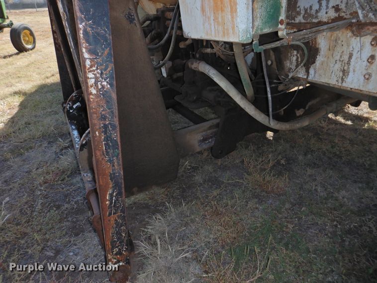 image for item DG1483 1990 International 4900  refuse truck