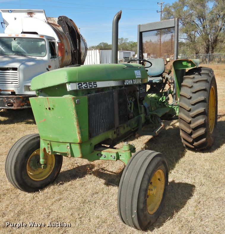 image for item DG1484 1988 John Deere 2355  tractor