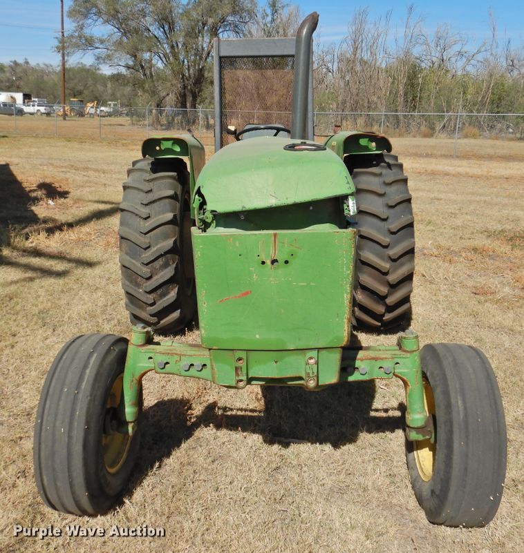 image for item DG1484 1988 John Deere 2355  tractor