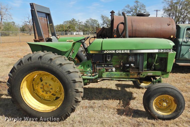 image for item DG1484 1988 John Deere 2355  tractor
