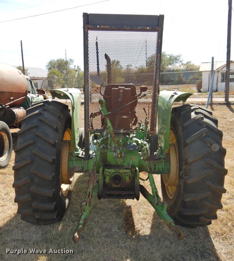 image for item DG1484 1988 John Deere 2355  tractor