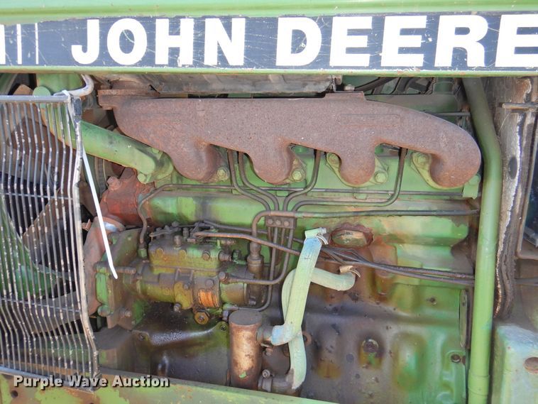 image for item DG1484 1988 John Deere 2355  tractor