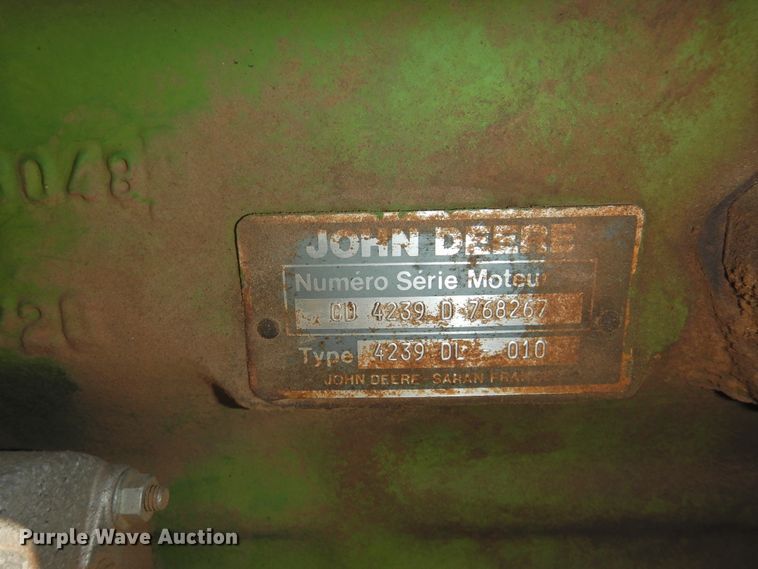 image for item DG1484 1988 John Deere 2355  tractor