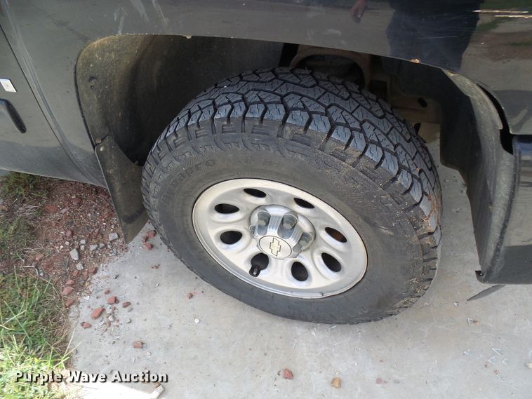 image for item DG2092 2009 Chevrolet Silverado 1500  Crew Cab pickup truck