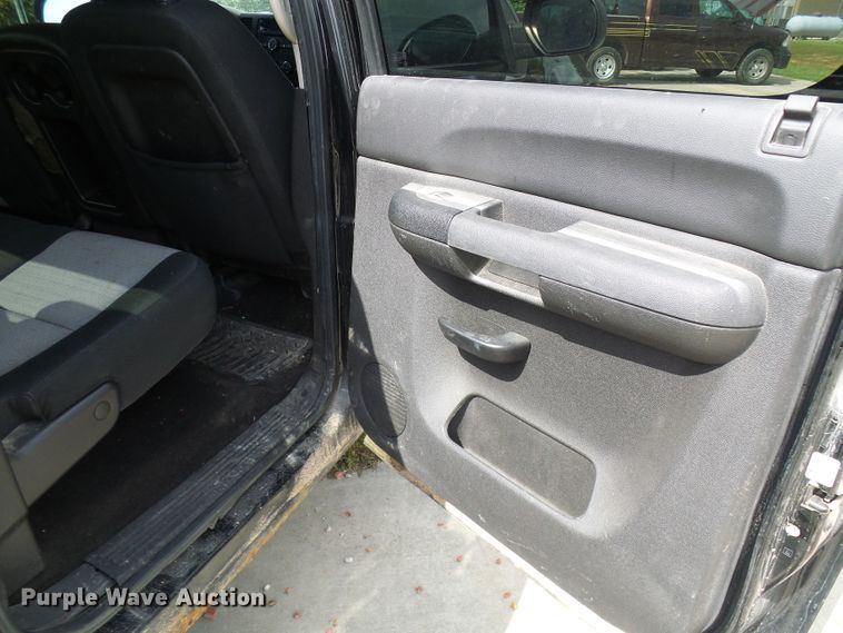 image for item DG2092 2009 Chevrolet Silverado 1500  Crew Cab pickup truck