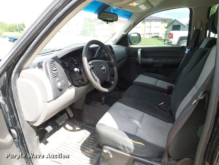 image for item DG2092 2009 Chevrolet Silverado 1500  Crew Cab pickup truck