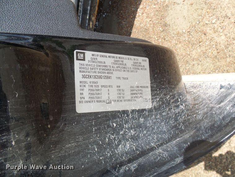 image for item DG2092 2009 Chevrolet Silverado 1500  Crew Cab pickup truck