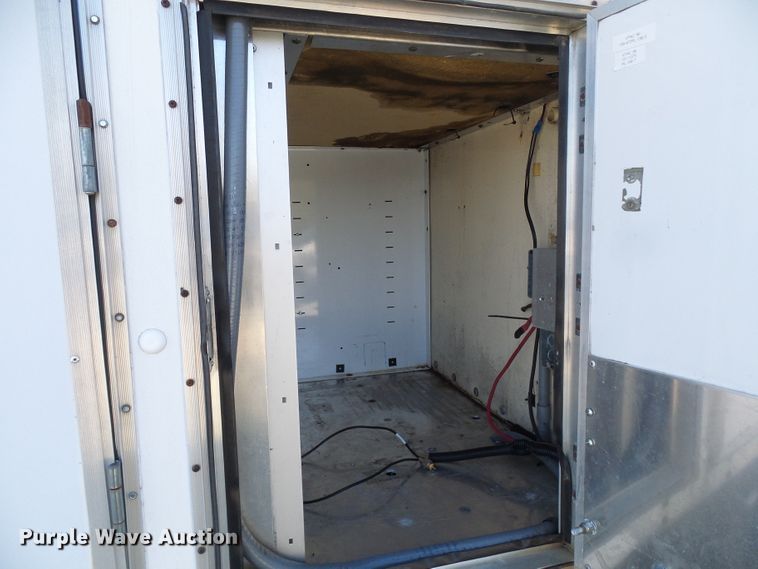 image for item DG2124 1999 Ford F450 Super Duty  command center truck