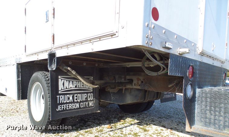 image for item DG2124 1999 Ford F450 Super Duty  command center truck