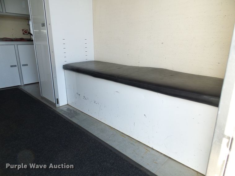 image for item DG2124 1999 Ford F450 Super Duty  command center truck