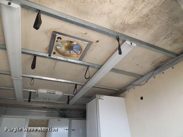 image for item DG2124 1999 Ford F450 Super Duty  command center truck