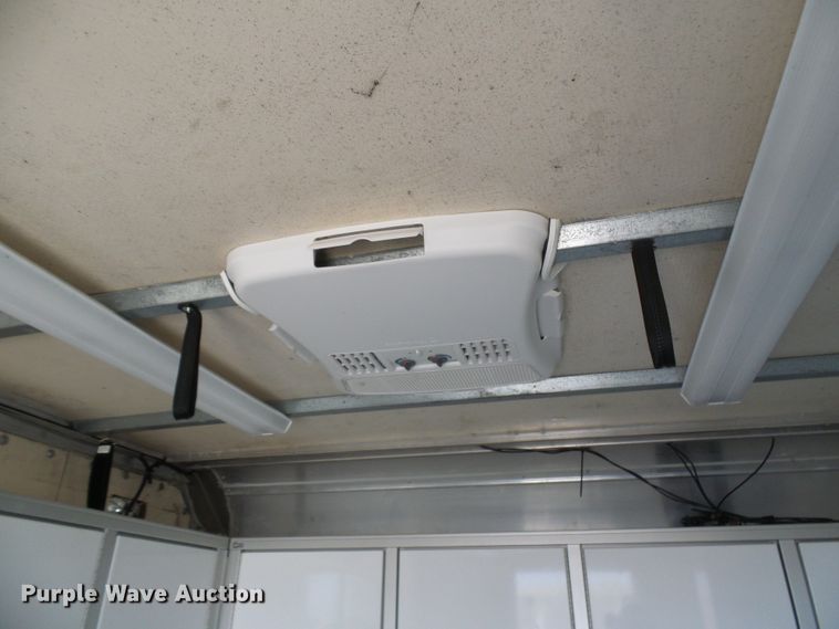 image for item DG2124 1999 Ford F450 Super Duty  command center truck