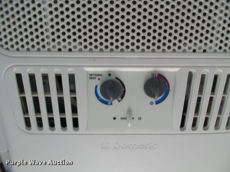 image for item DG2124 1999 Ford F450 Super Duty  command center truck