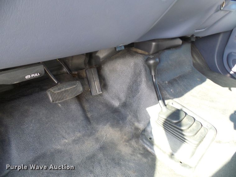 image for item DG2124 1999 Ford F450 Super Duty  command center truck