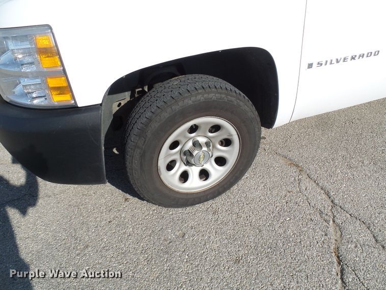 image for item DG2127 2007 Chevrolet Silverado 1500  pickup truck