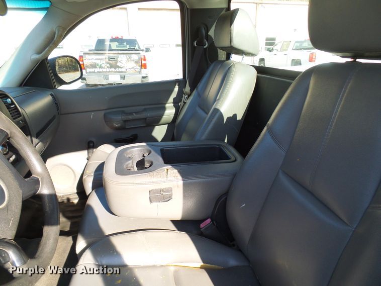 image for item DG2127 2007 Chevrolet Silverado 1500  pickup truck