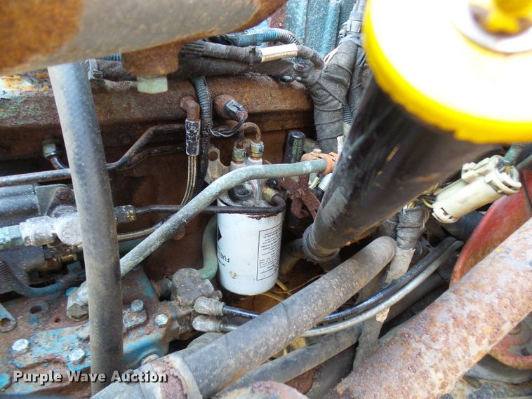 image for item DG2128 2003 International 7400  truck cab and chassis