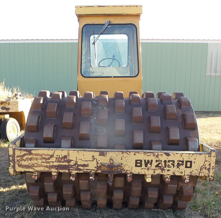image for item DG8377 1987 Bomag BW213PD  vibratory single drum roller