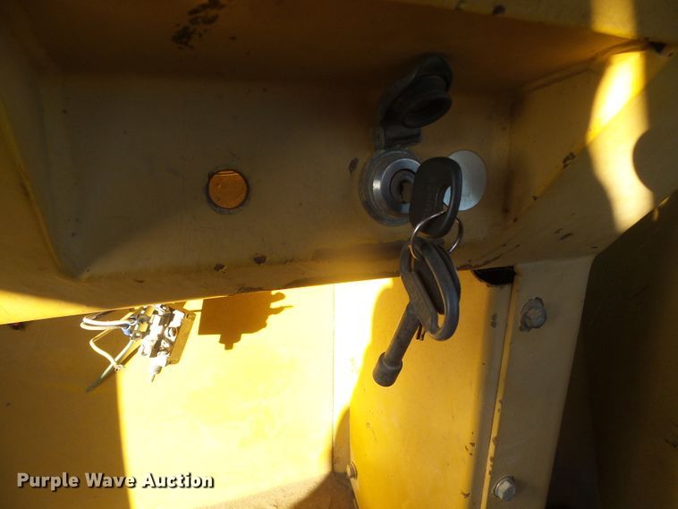 image for item DG8377 1987 Bomag BW213PD  vibratory single drum roller