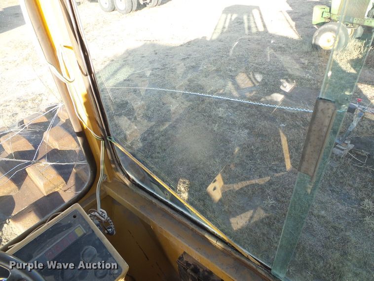 image for item DG8377 1987 Bomag BW213PD  vibratory single drum roller